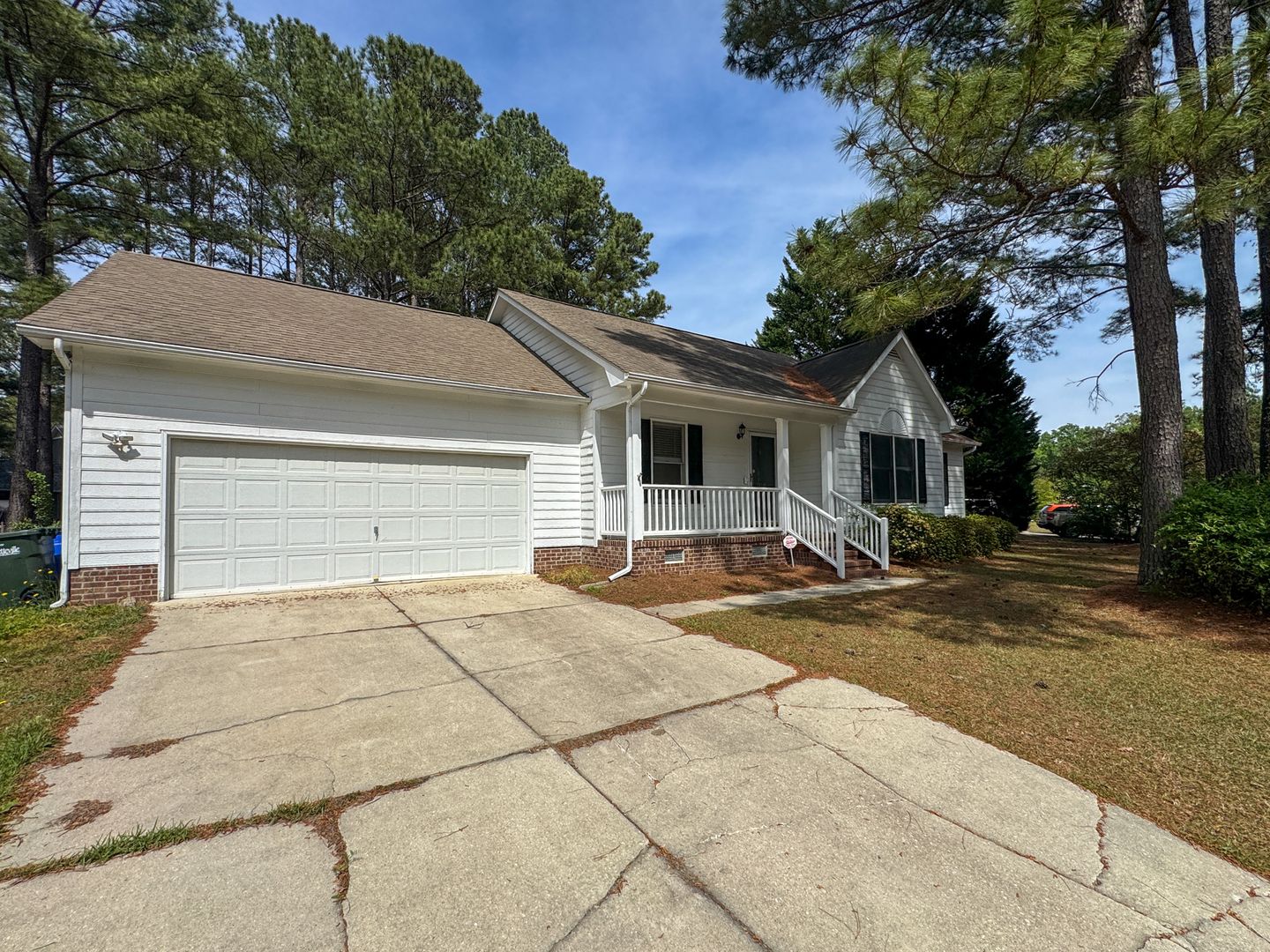 Fayetteville House: 7118 Rockridge Lane