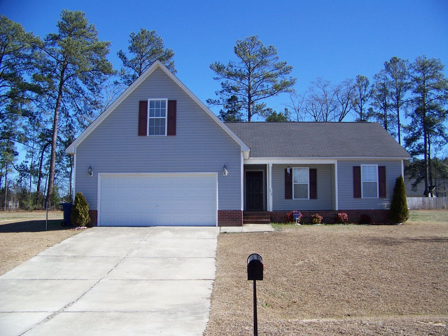 Raeford House: 274 Sanford Court