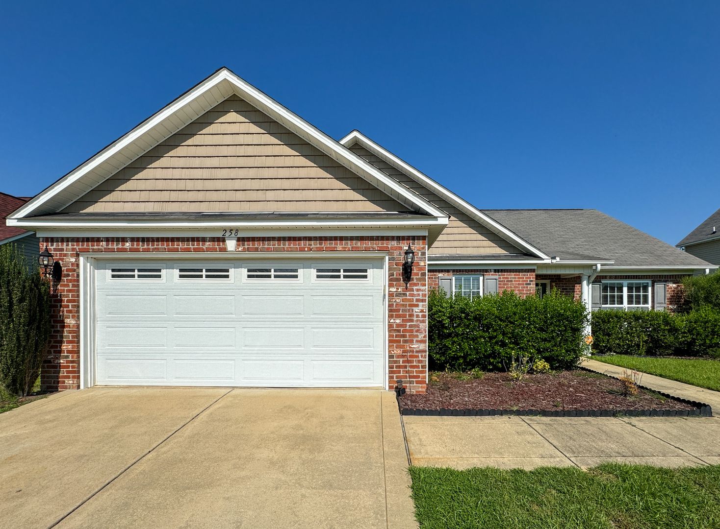 Raeford House: 258 Ivy Stone Drive