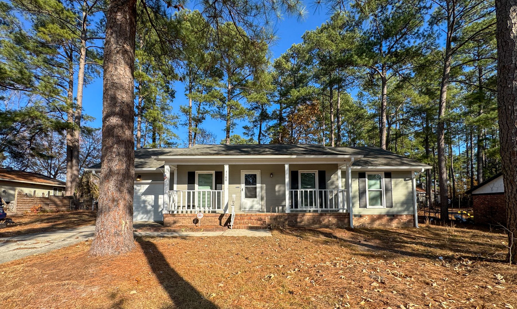 Fayetteville House: 7188 Evanston Street