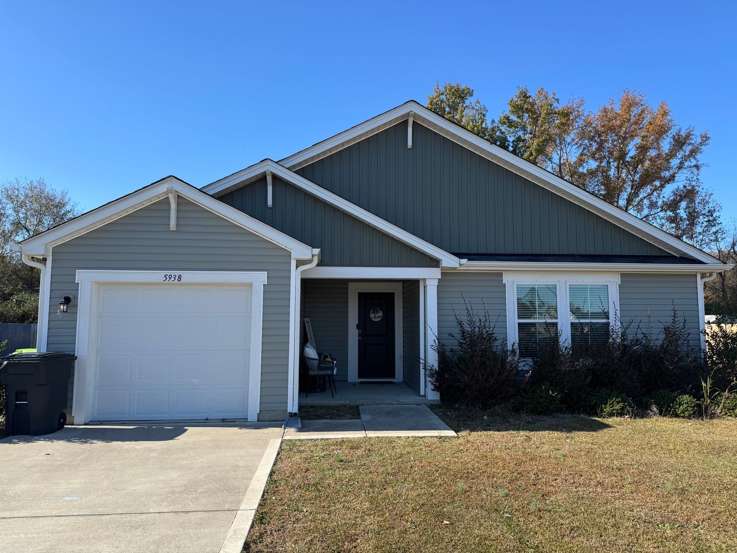 Stedman House: 5938 Lowgrass Road