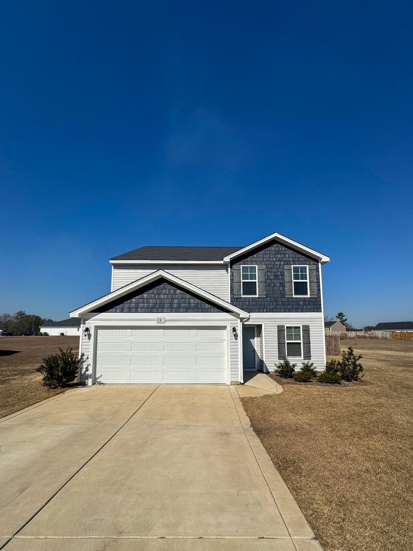 Parkton House: 19 Terrier Court