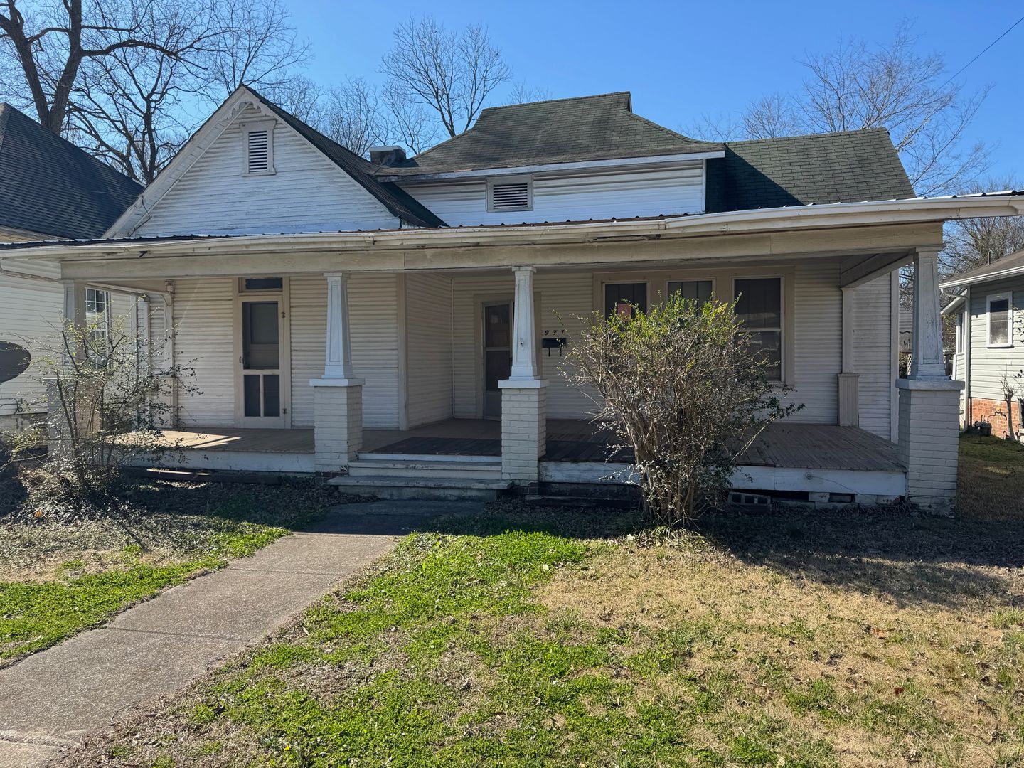 Gadsden House: 931 S 11th St