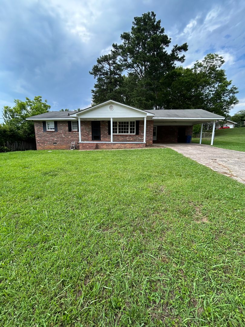 Rainbow City House: 495 Becky Allen Circle