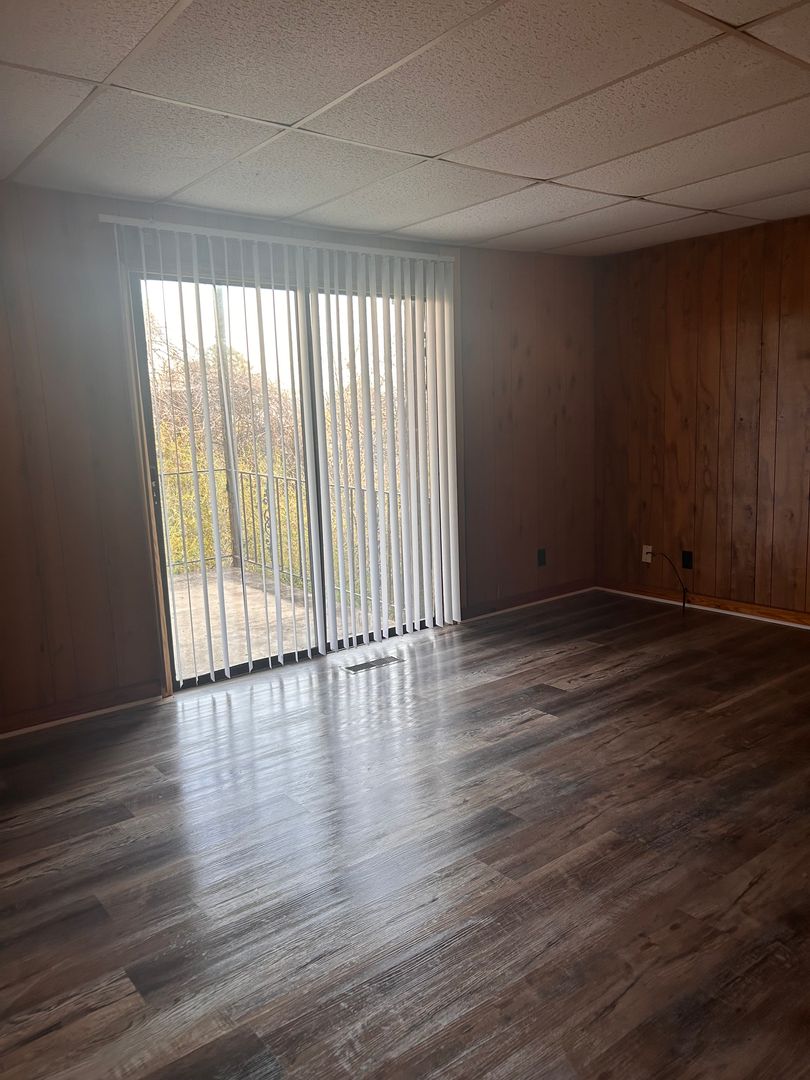 Gadsden Apartment: 111 Overlook Dr