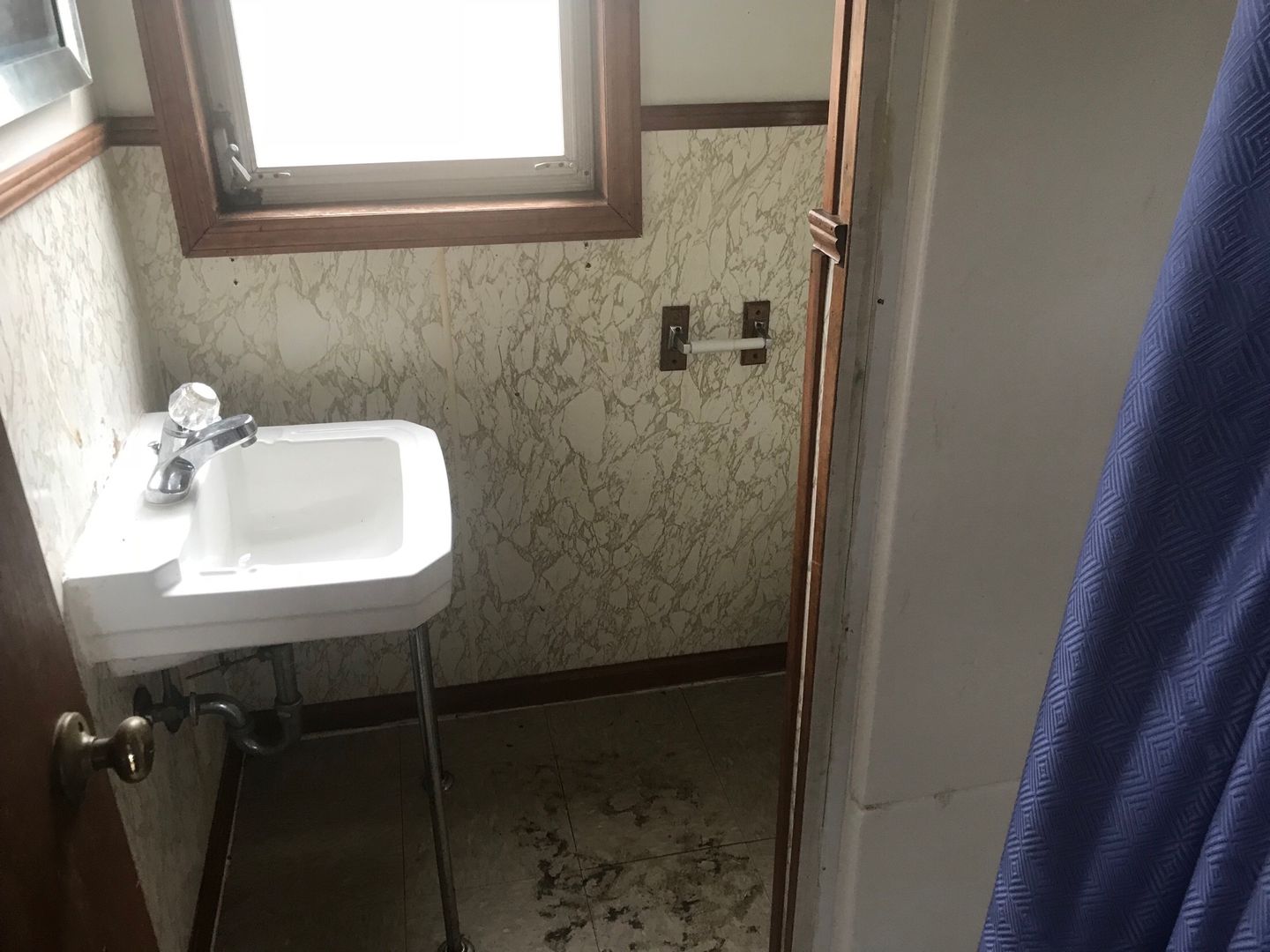 Gadsden House: 1310 Stroud Ave