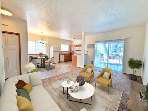 $1,400 - 2 Bed / 2 Bath Beautiful and Spacious Unit in North Spokane – photo 1