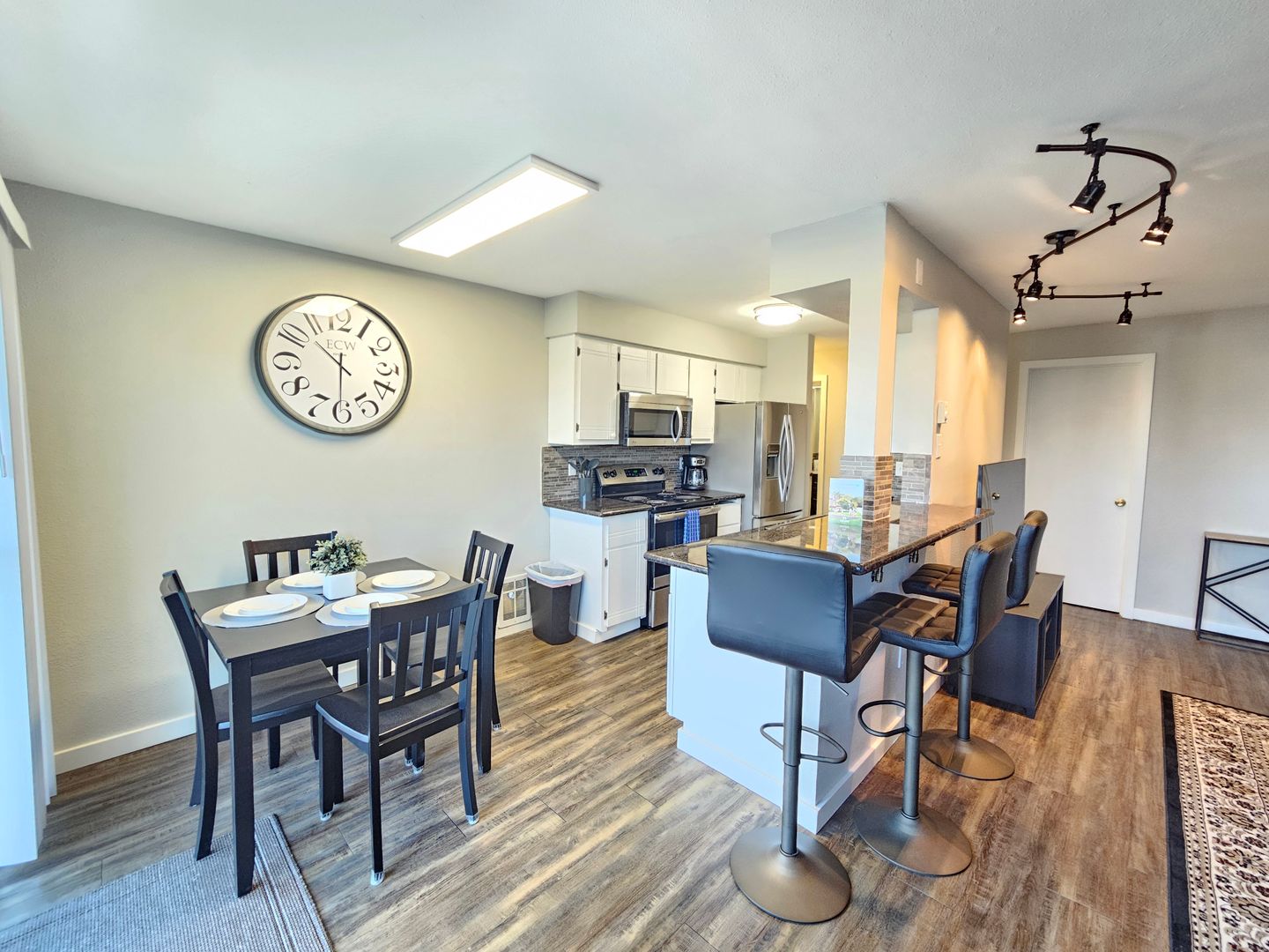 Spokane Apartment: 1204 W. 6th Ave