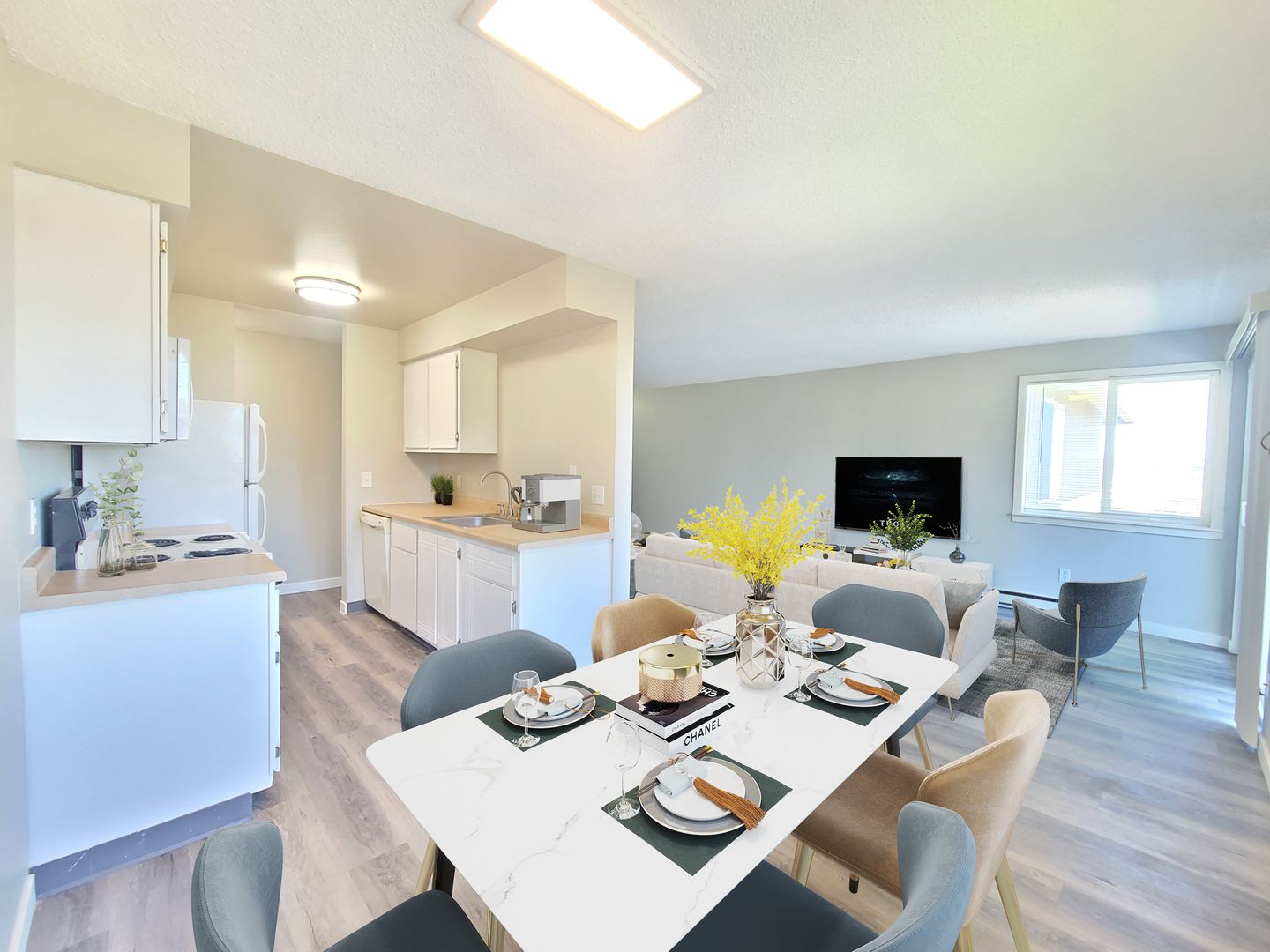 Spokane Apartment: 1204 W. 6th Ave