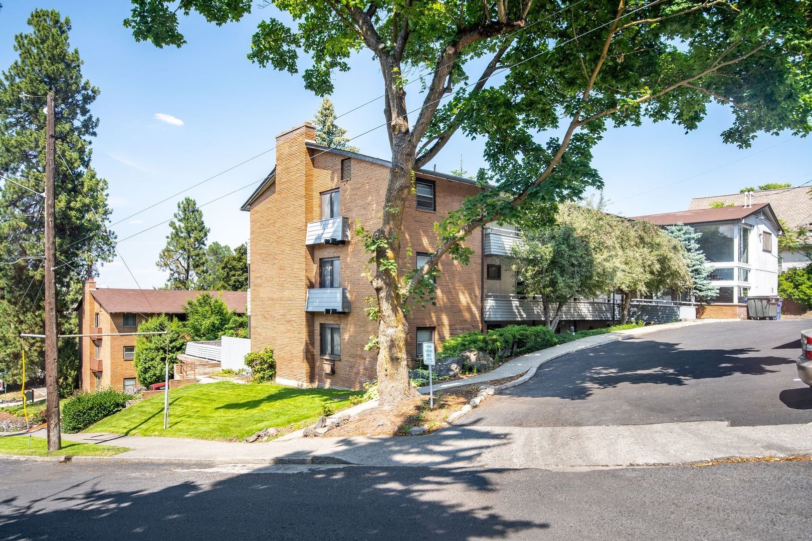 Spokane Apartment: 705 S. Lincoln