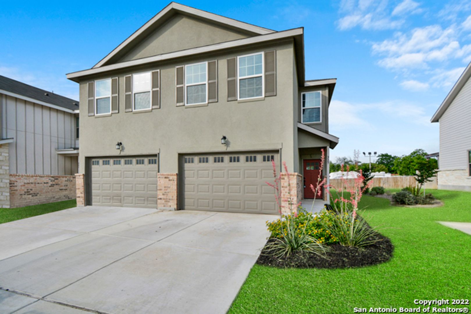 New Braunfels House: 325 Untermaier St.