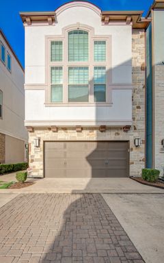 Stunning 3-Story Townhome in Gated Spring Branch Community with Pool – photo 1