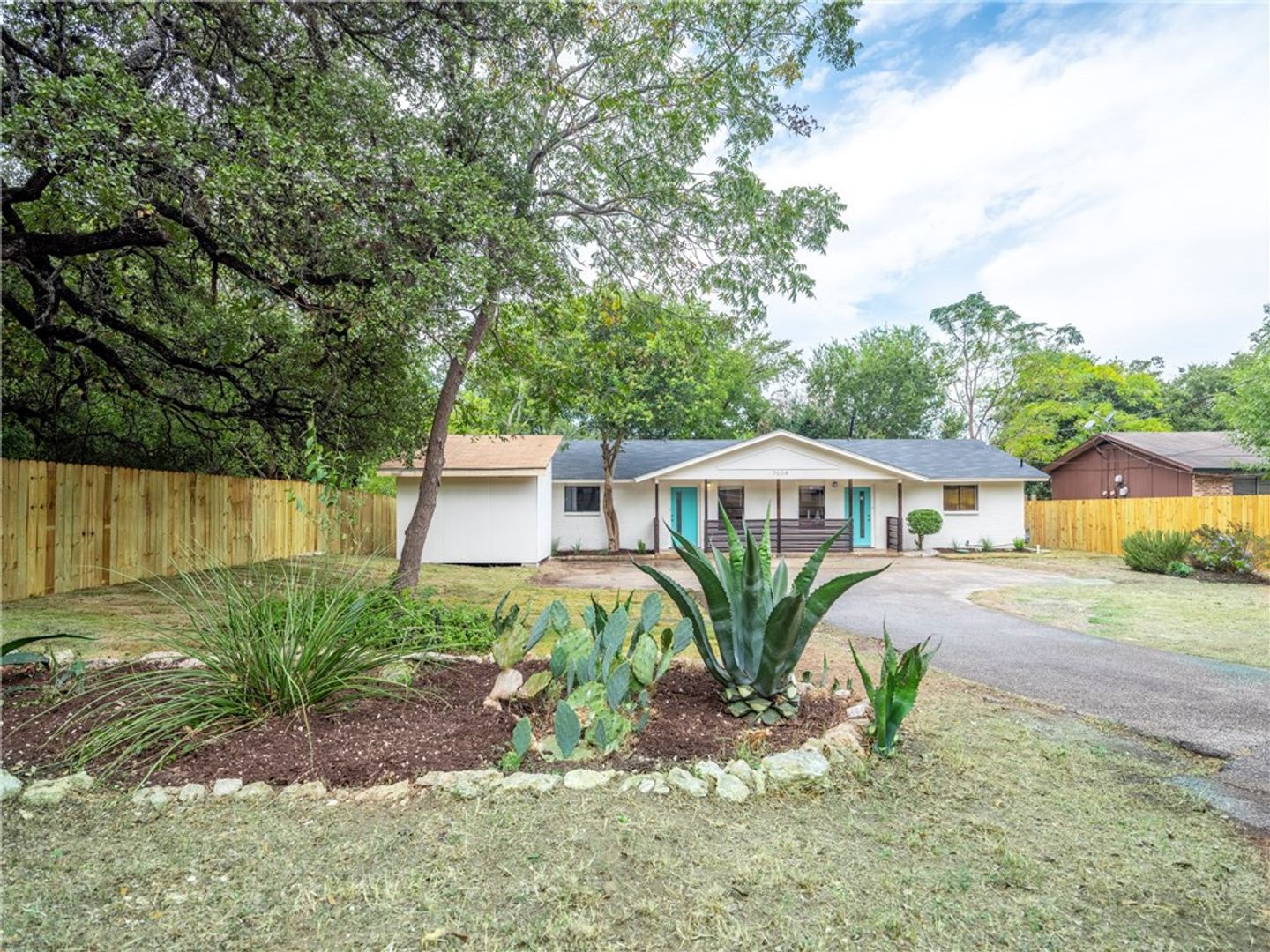 Austin House: 7004 Circle S Rd Unit B