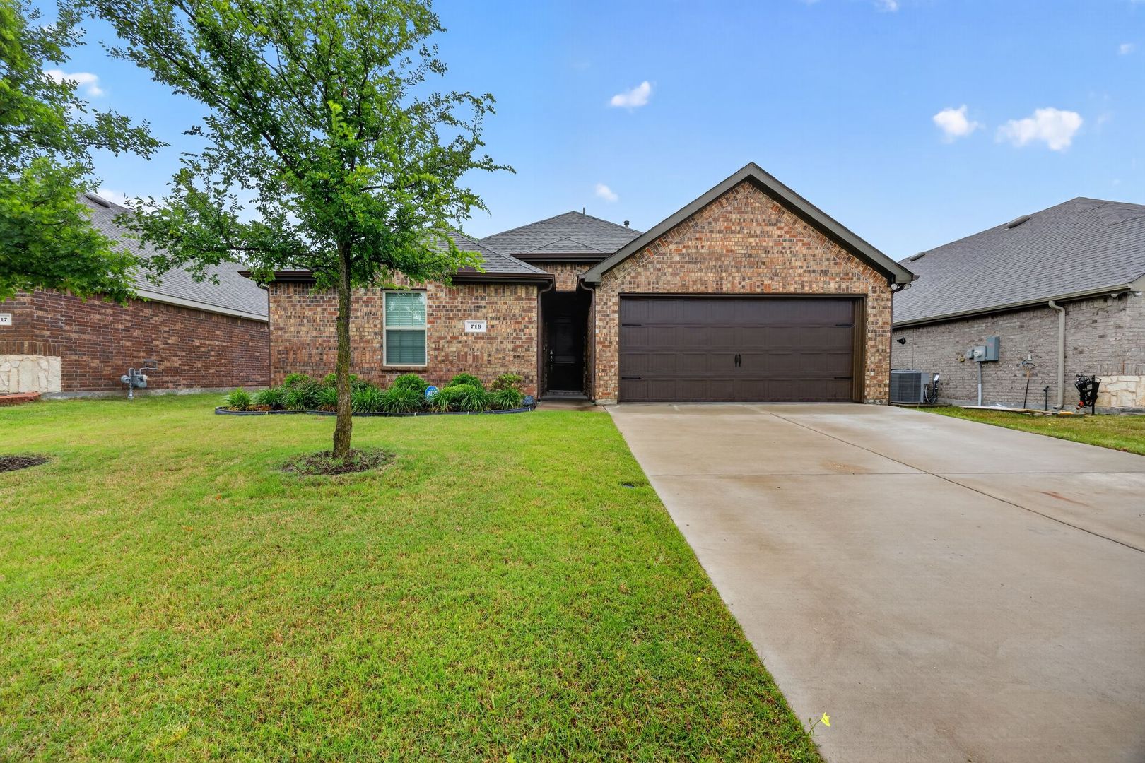 Princeton House: 719 Stampede Lane