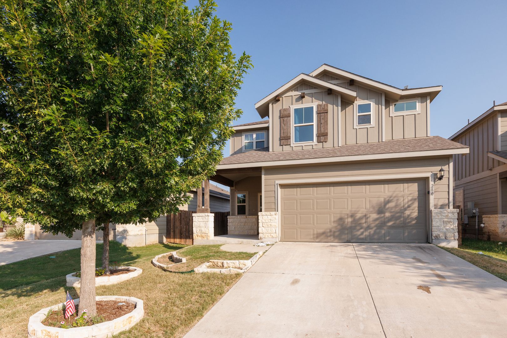 Liberty Hill House: 280 La Dera Dr.