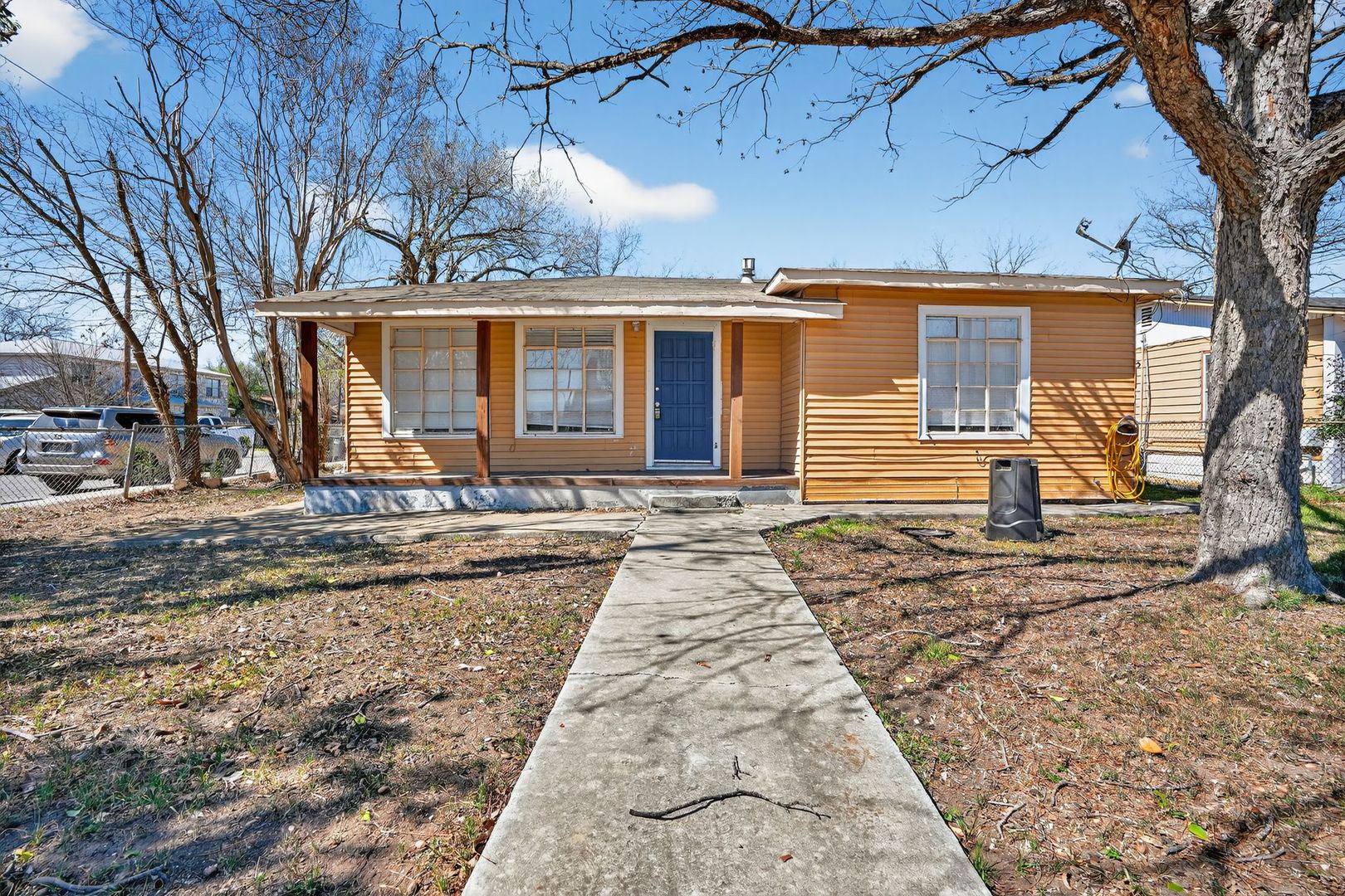 San Antonio House: 5119 Caden Dr.