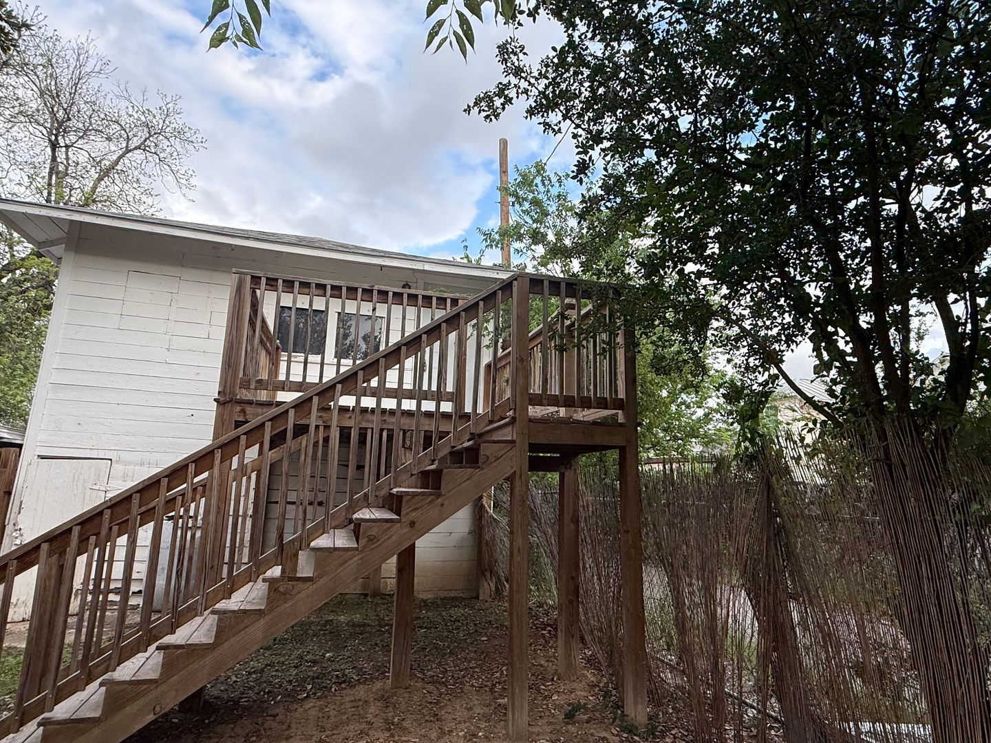 San Antonio House: 2210 W. Travis St. Back Unit