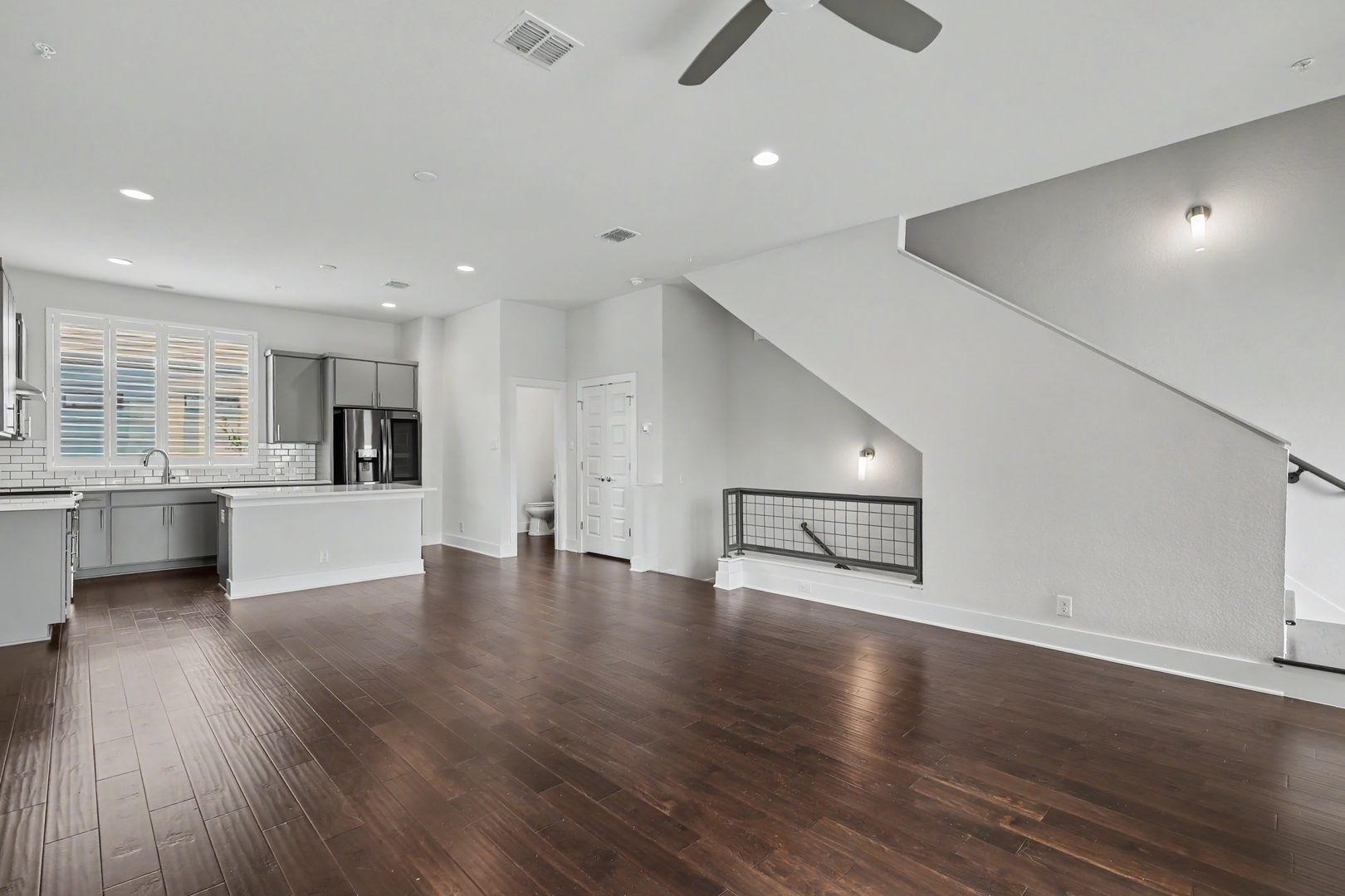San Antonio House: 1606 N  Hackberry Unit 102