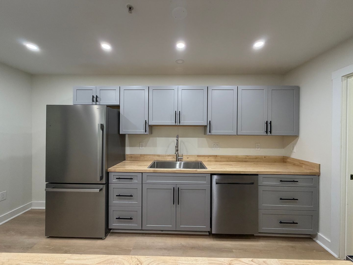 Gardiner Apartment: 41 Highland Ave