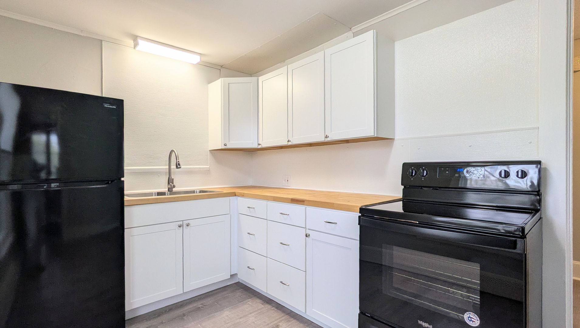 Waterville Apartment: 56 Silver St