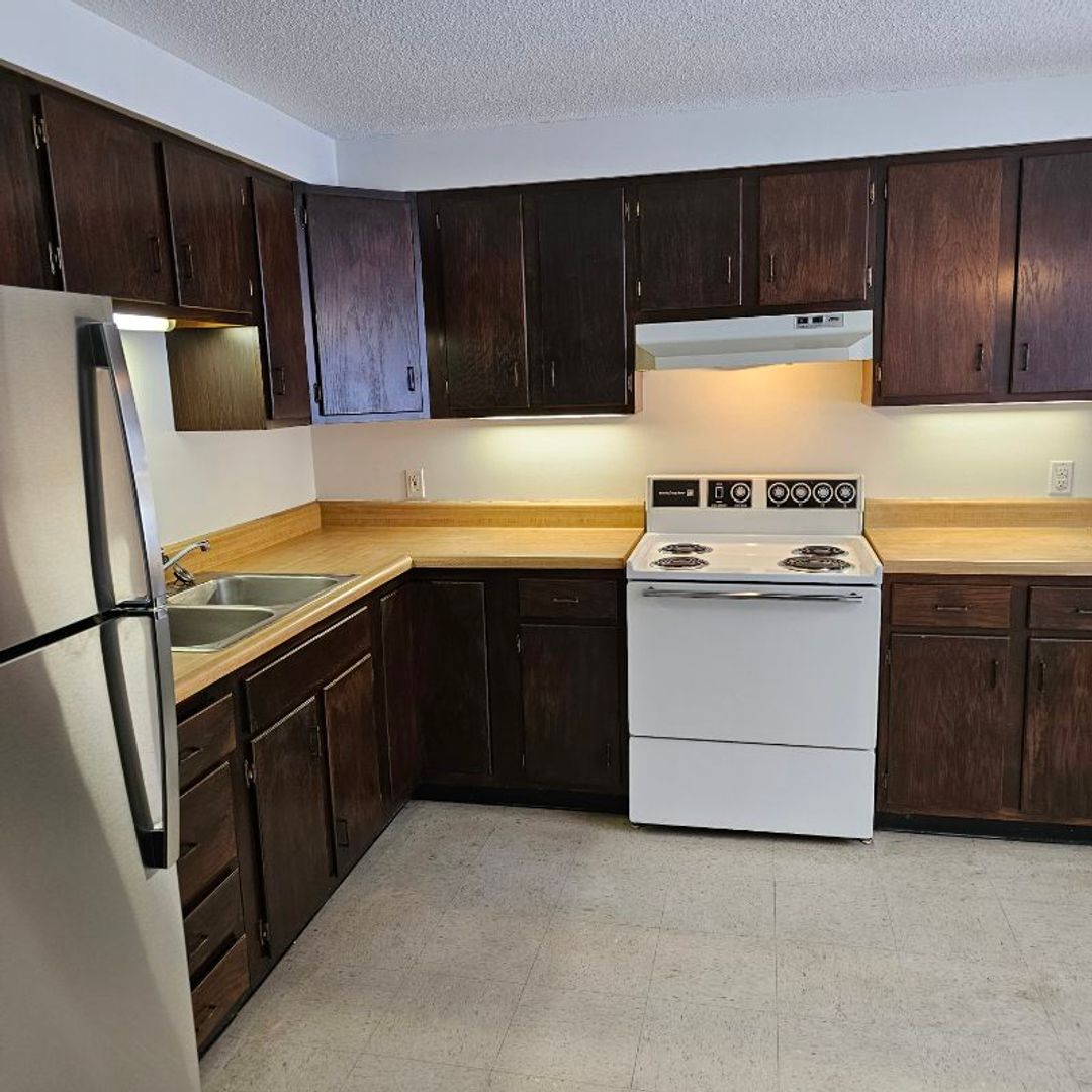 Andover Apartment: 18 Church St