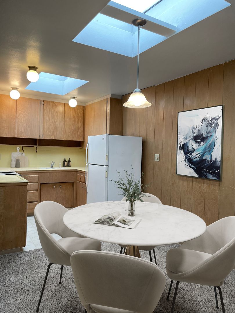 Issaquah Apartment: 215 Front Street N