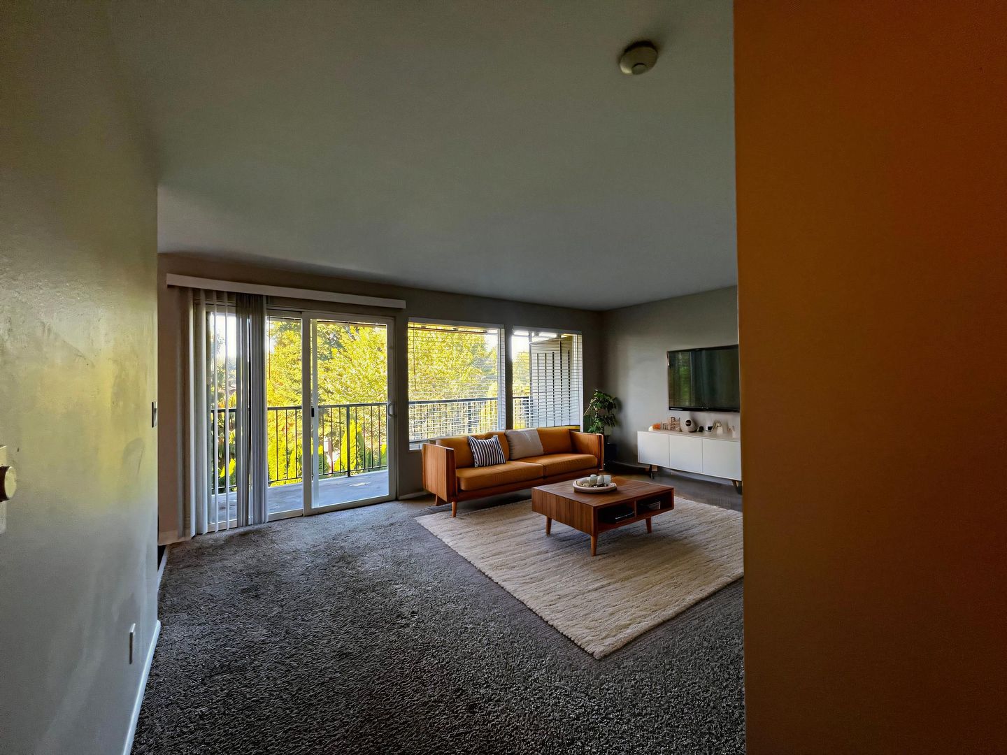 Bothell Apartment: 10315 NE 187th St.