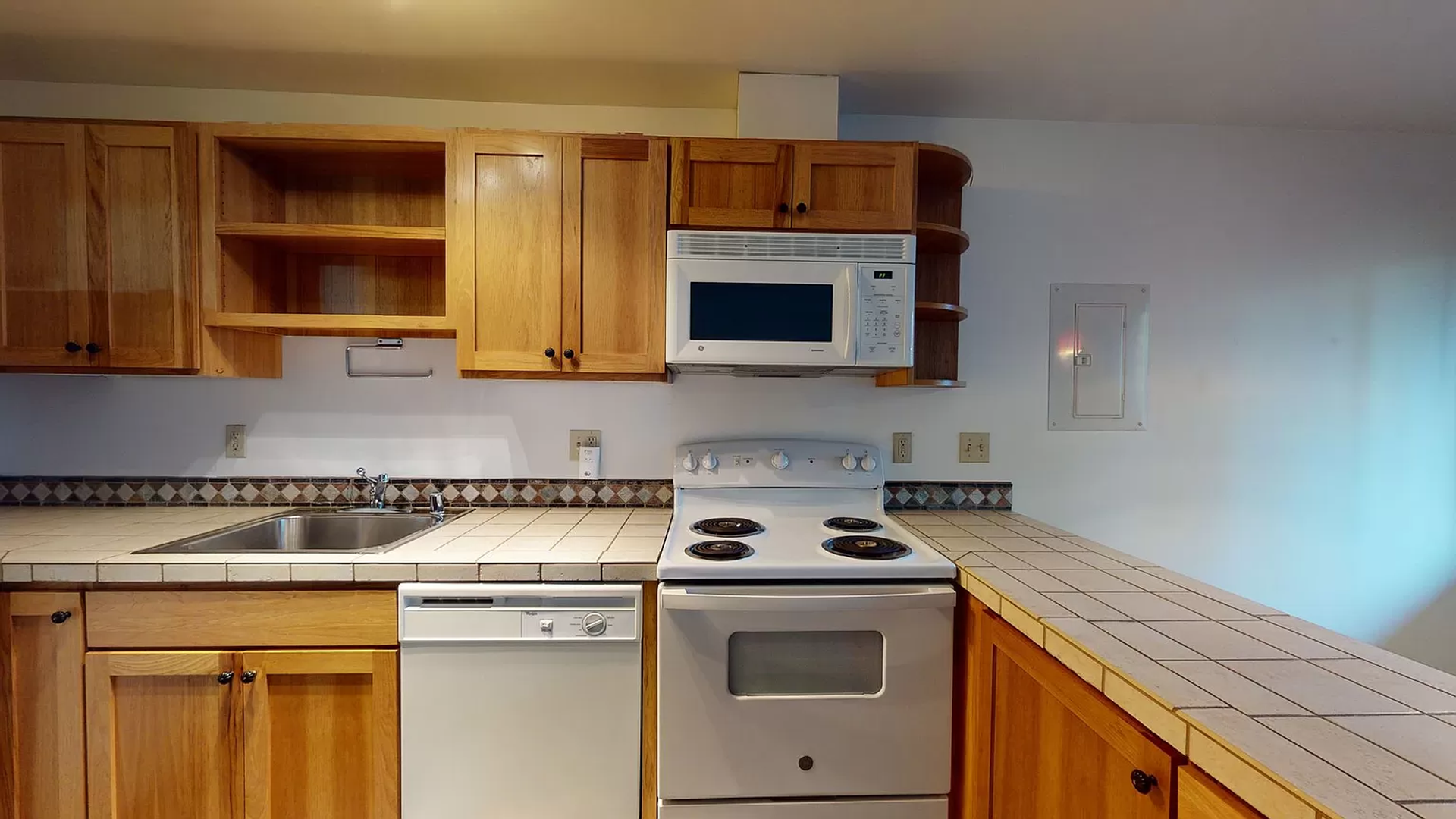 Seattle Apartment: 14045 Greenwood Ave N.