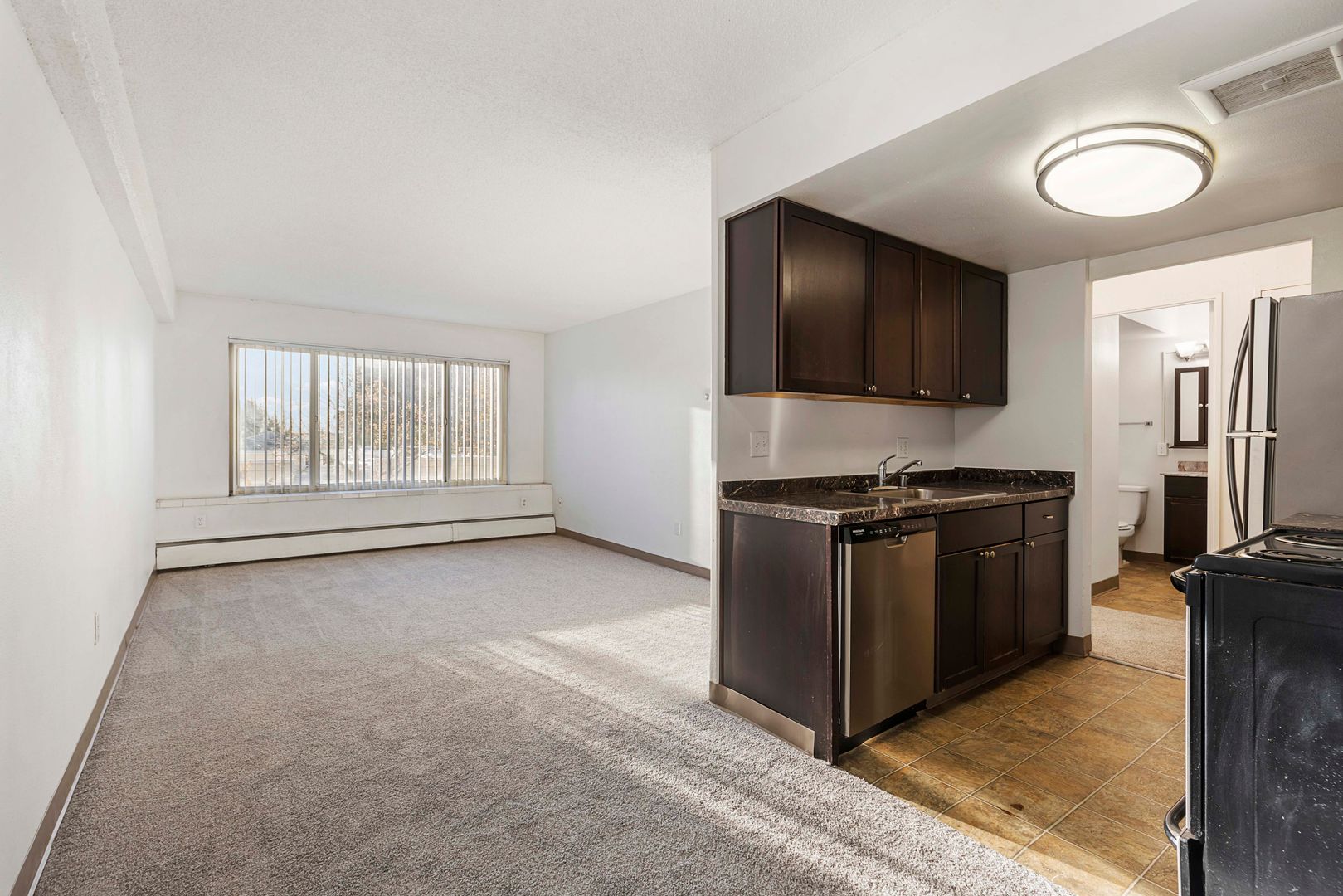 Seattle Apartment: 600 9th Ave