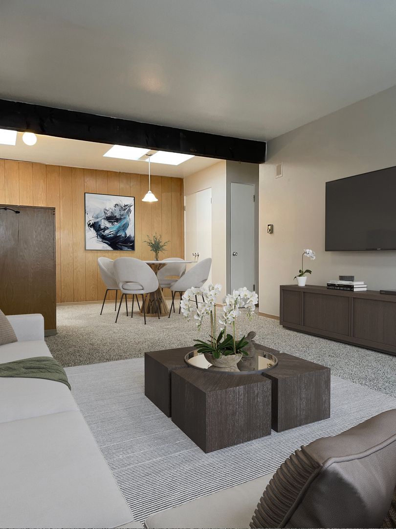 Issaquah Apartment: 215 Front Street N