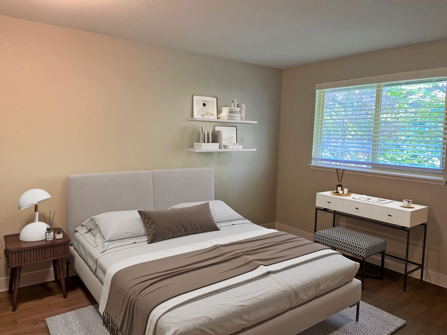 Bothell Apartment: 10735 Ross Rd