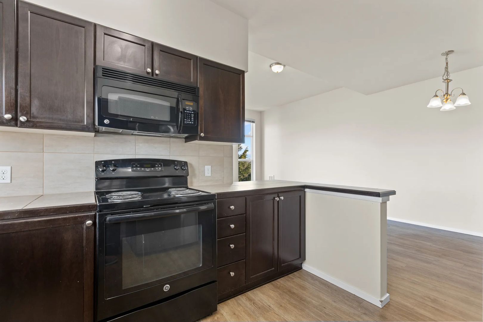 Creekside Apartments 2 of 7