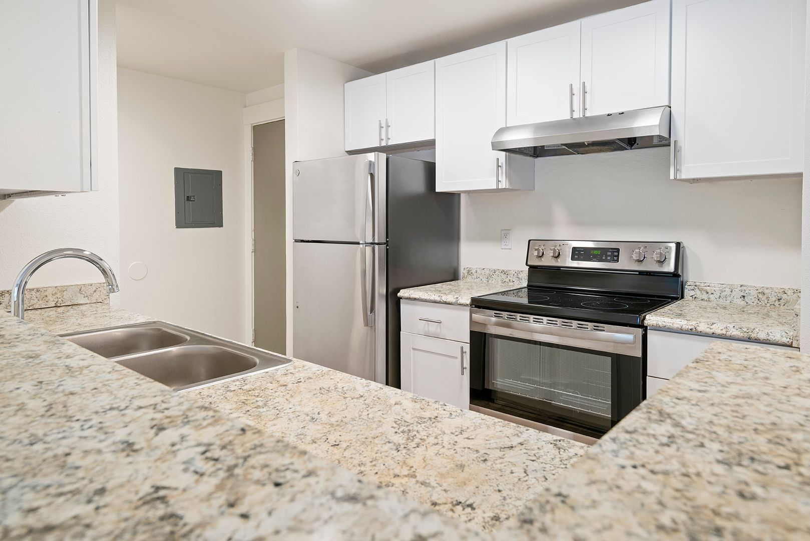 Seattle Apartment: 12033 1st Ave S