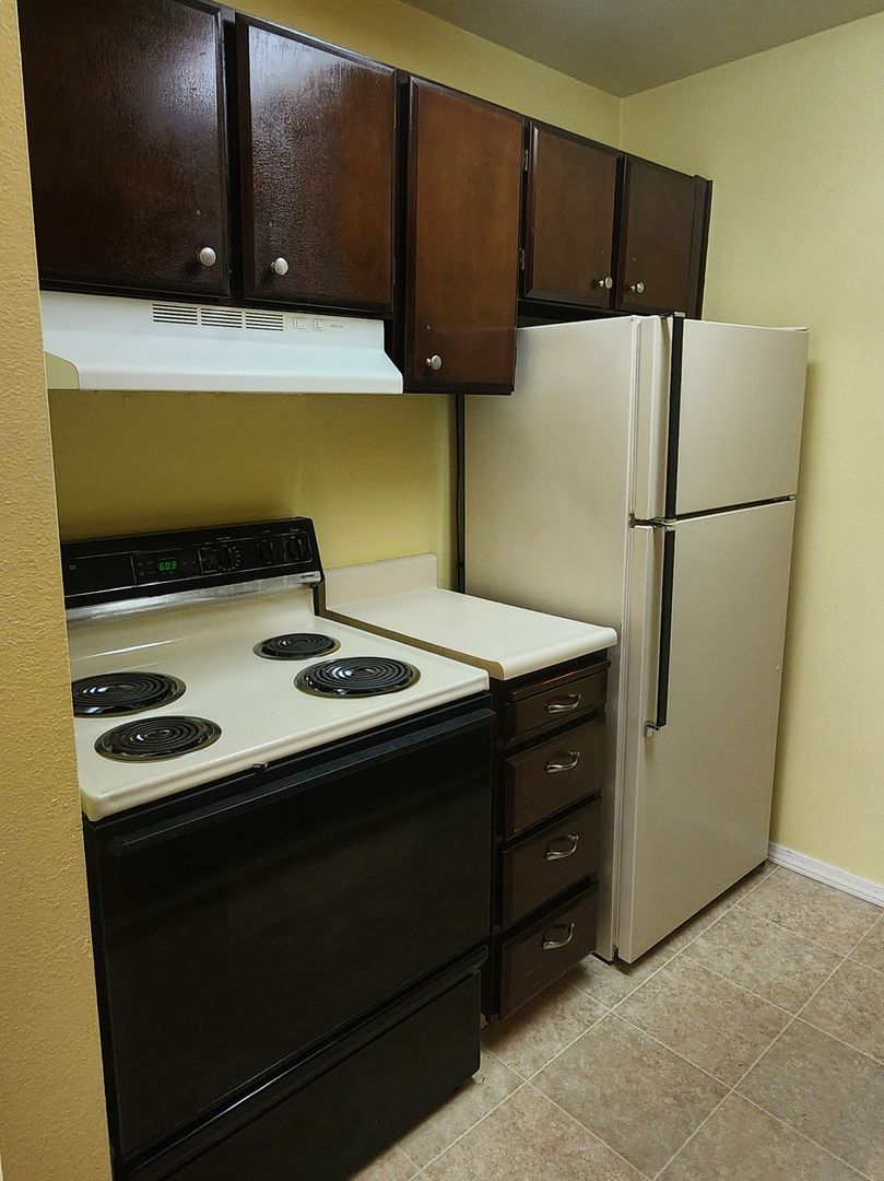 Tacoma Apartment: 14519-14535 C St. So.