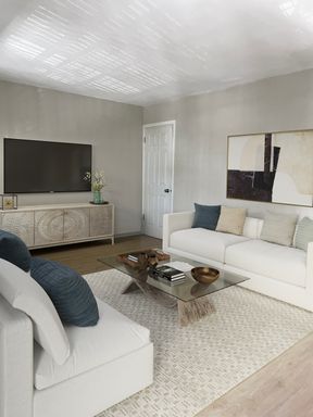 Prime Location: Spacious 2-bedroom with Private Patio in Bellevue – photo 1