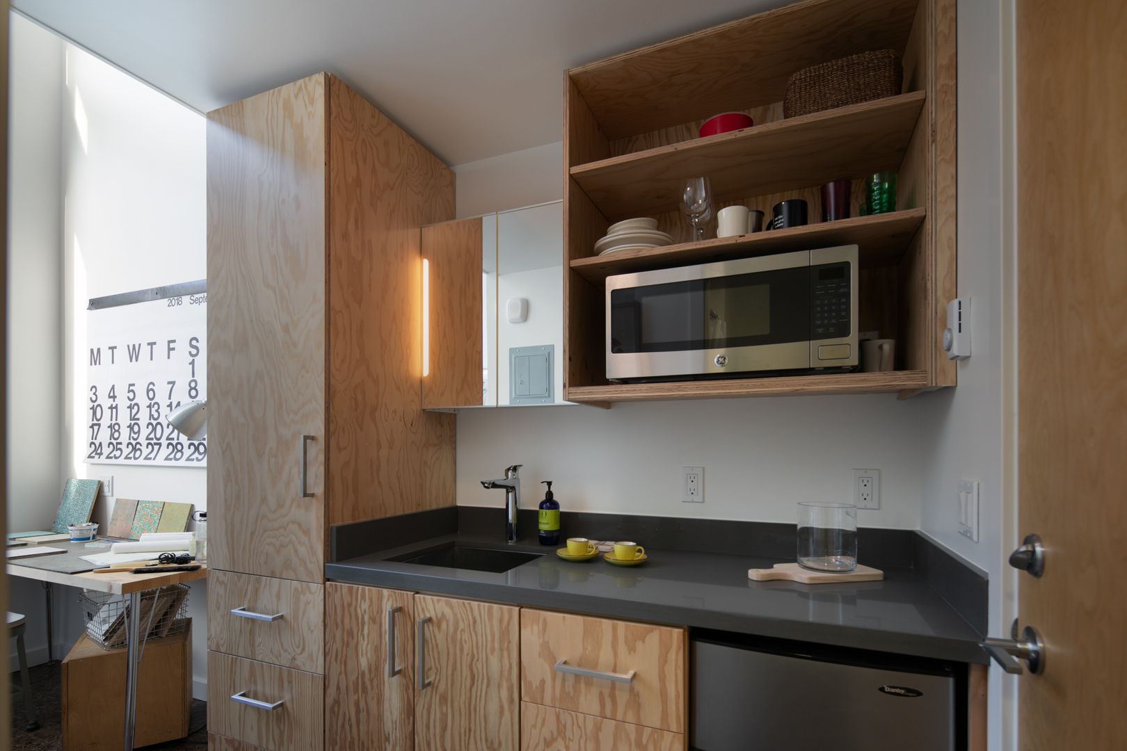 Seattle Apartment: 901 Hiawatha Pl S