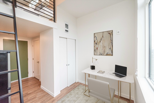 Modern Lofted Studios in Crown Hill with Floor-to-Ceiling Windows and Convenient Neighborhood Access – photo 1