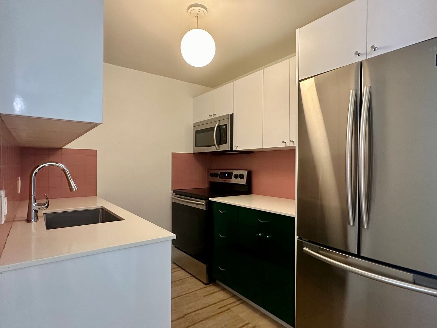 Seattle Apartment: 9020 35th Ave SW
