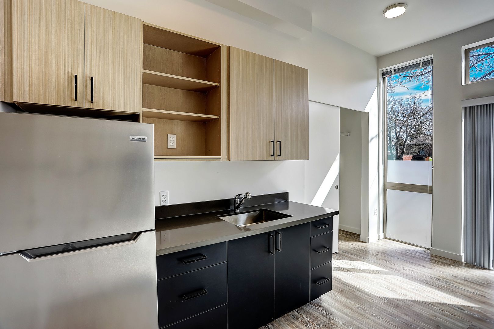 Seattle Apartment: 1503 NW 59th St
