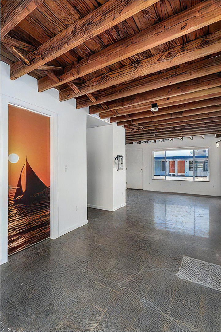 Seattle Apartment: 8602 16th Ave S