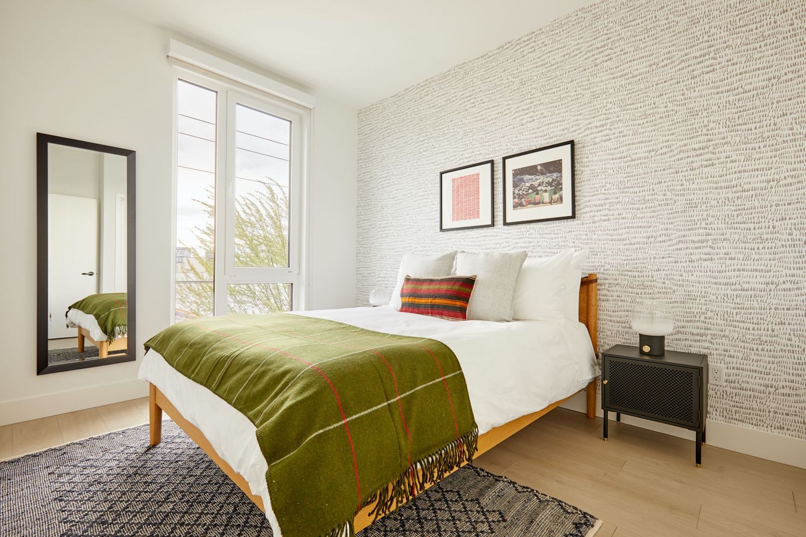 Seattle Apartment: 1300 E. Pike St.