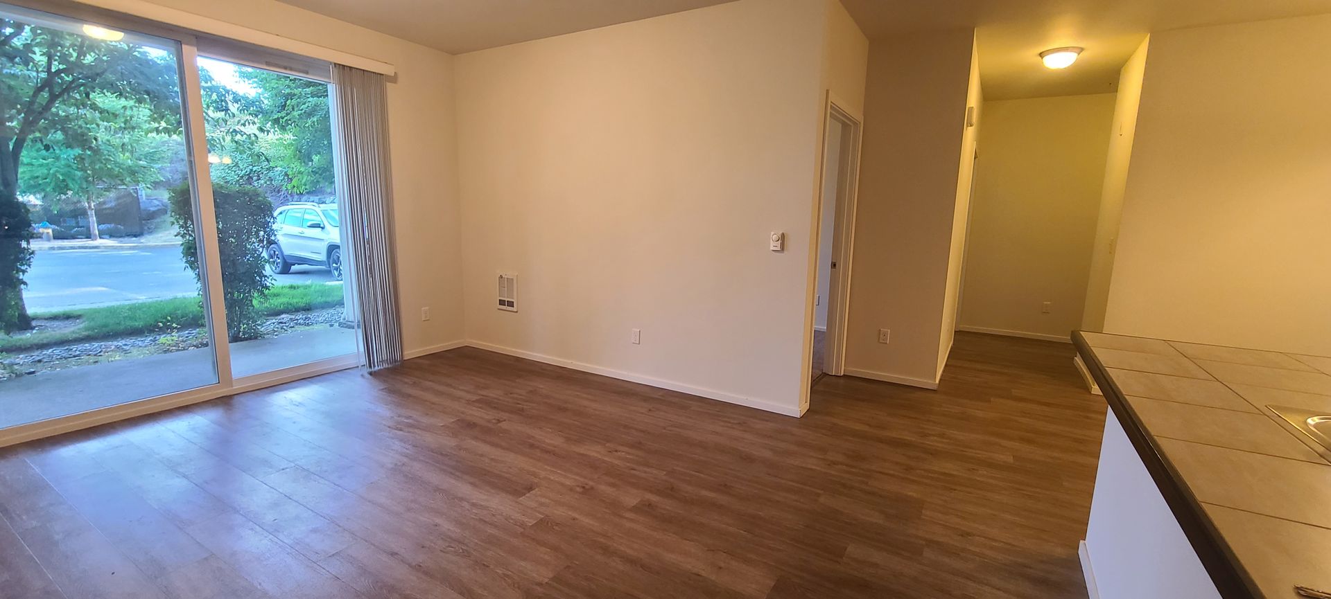 Everett Apartment: 3309 132nd St. SE