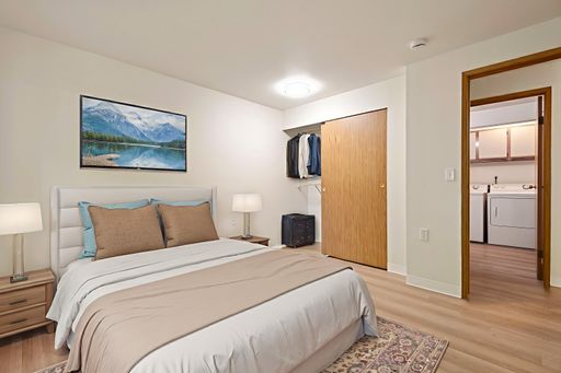 2 Month's Free plus Apply within 24 hours and get $250 look and lease special! - Modern 1-Bedroom Apartment in Gated, Pet-Friendly Community – photo 1
