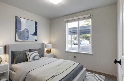 $300 off first 3 months -Private community with a newly renovated spacious 2 bedroom! – photo 1