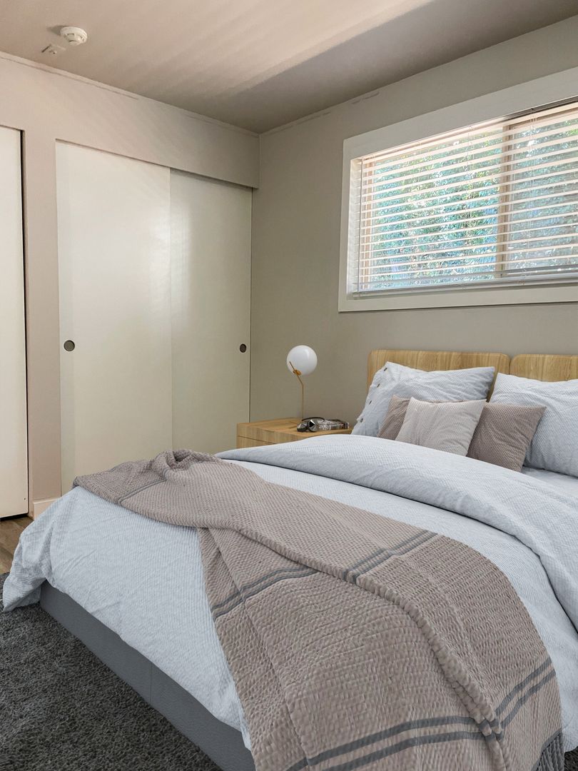 Bothell Apartment: 18125 96th Ave NE