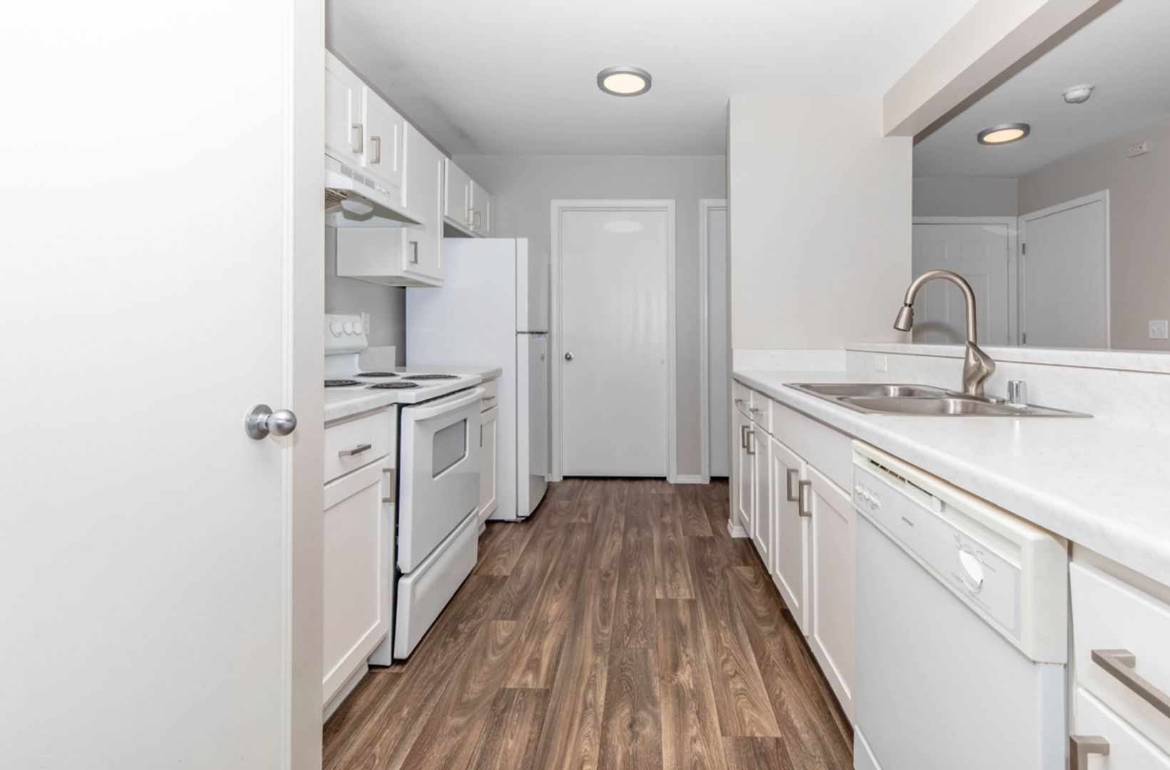 Tumwater Apartment: 1619 Trosper Rd SW