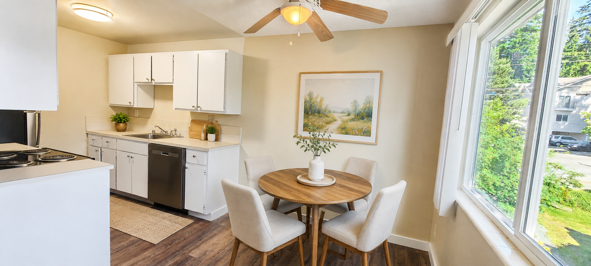 Everett Apartment: 5804 Highway Pl.