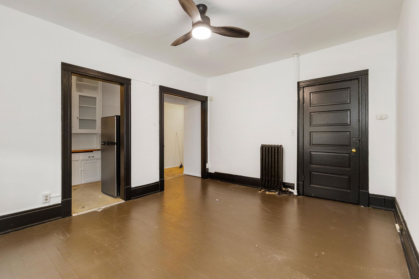 Seattle Apartment: 431 14th Ave E.