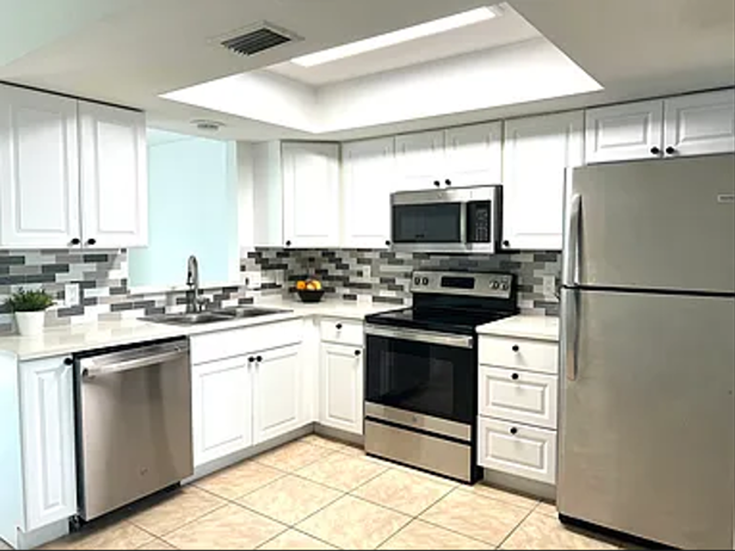 Bonita Springs House: 4426 Little Hickory Rd.