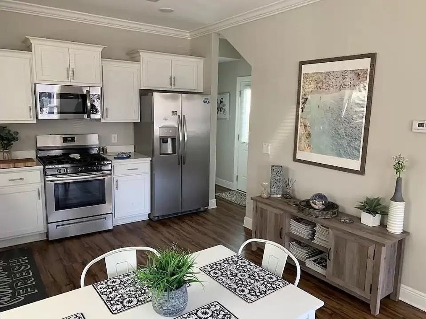 Pensacola House: 514 W Romana St